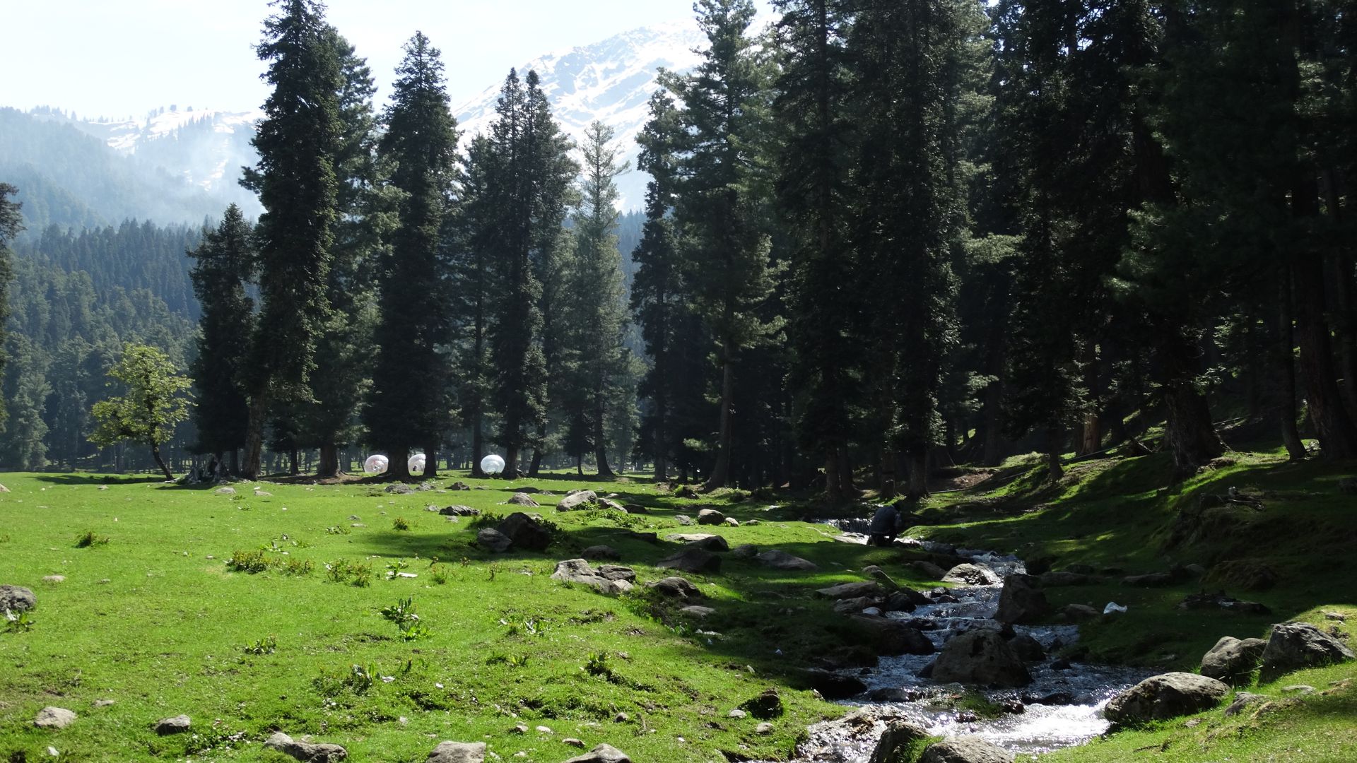 Stunning Kashmir Tour Package